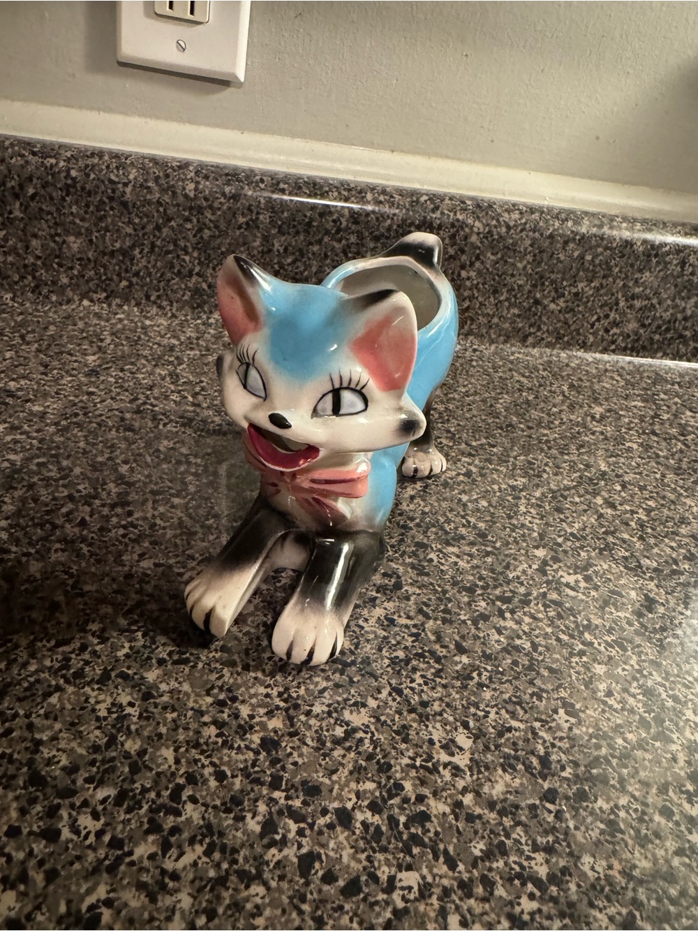 Vintage 1950s-1960s Japanese Ceramic Cat Planter Or Vase - Picture 9 of 11